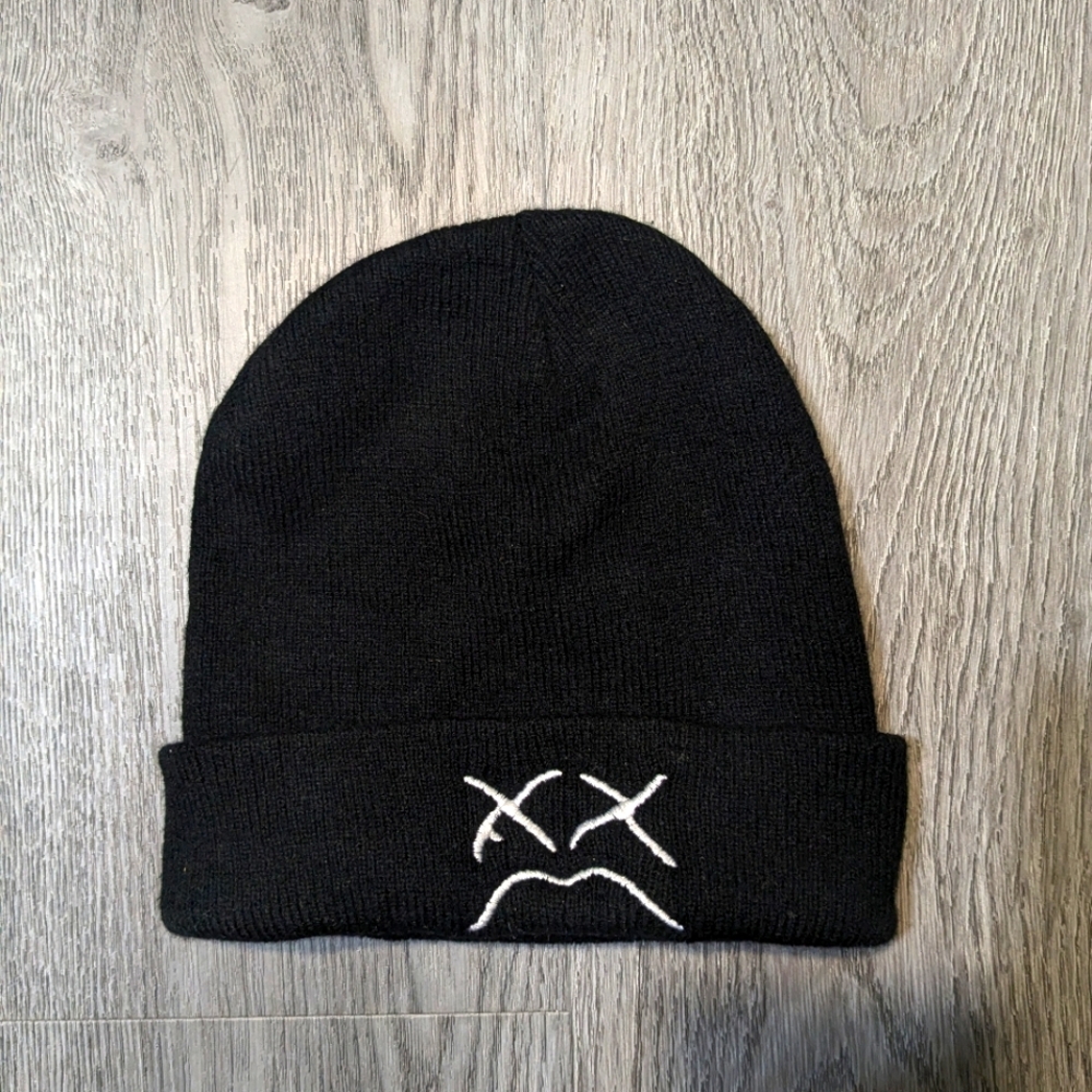 Black Skull cap hat